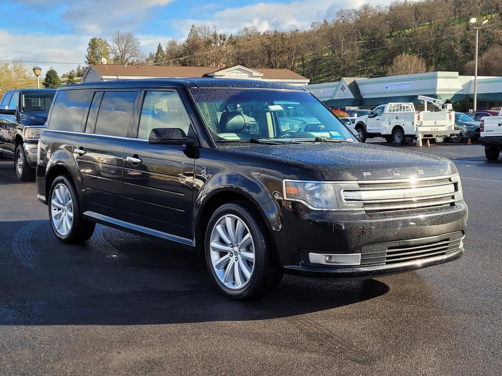 Used 2017 Ford Flex SEL w/ Equipment Group 202A image 3