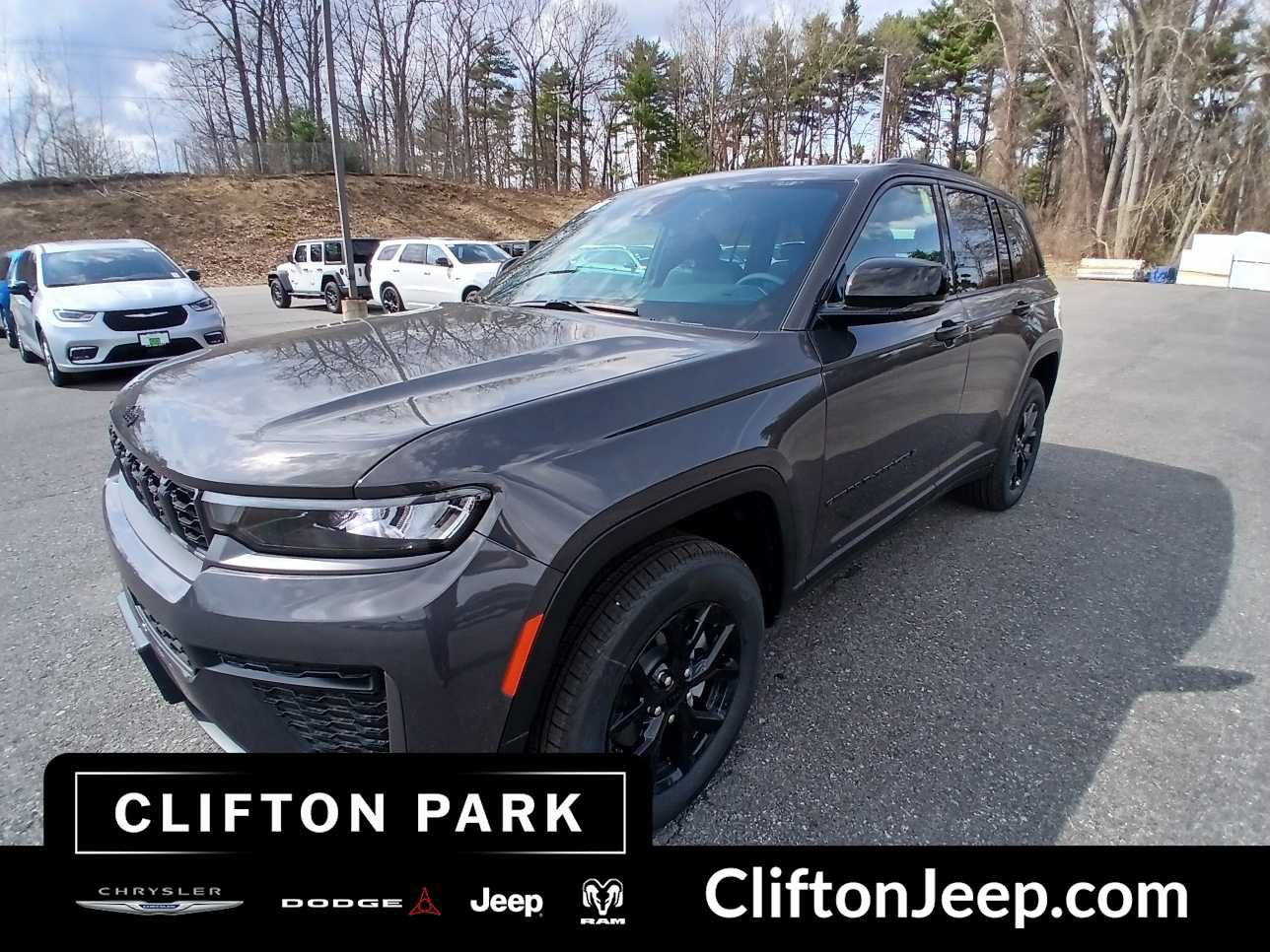 New 2026 Jeep Grand Cherokee L Limited w/ Limited Altitude Package AWD/4WD image 1