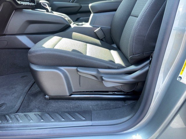 New 2026 GMC Canyon Elevation w/ Convenience Package RWD image 13