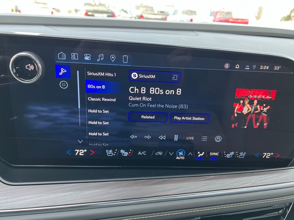 New 2026 Chevrolet Suburban Premier image 39