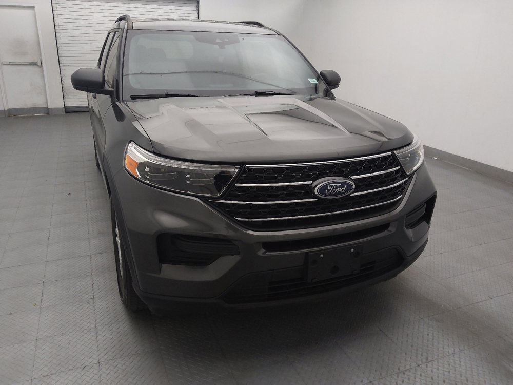 Used 2020 Ford Explorer XLT AWD/4WD image 14