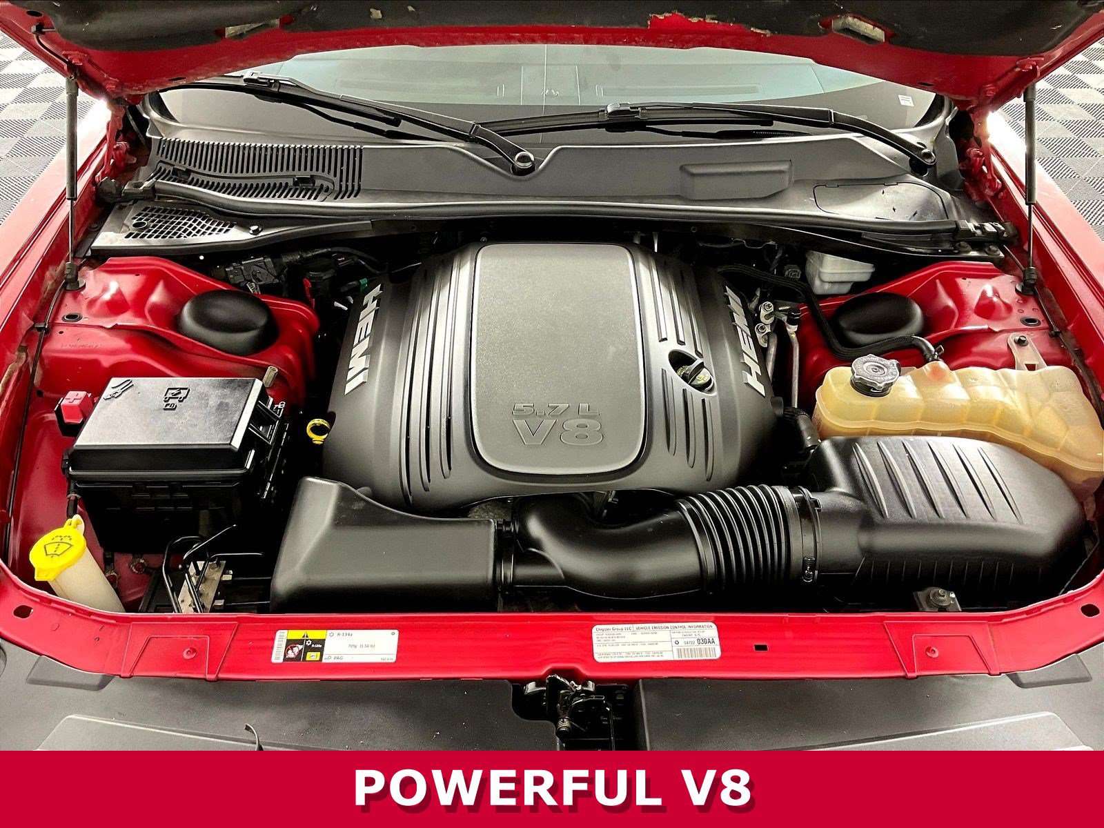 Used 2013 Dodge Challenger R/T RWD image 26