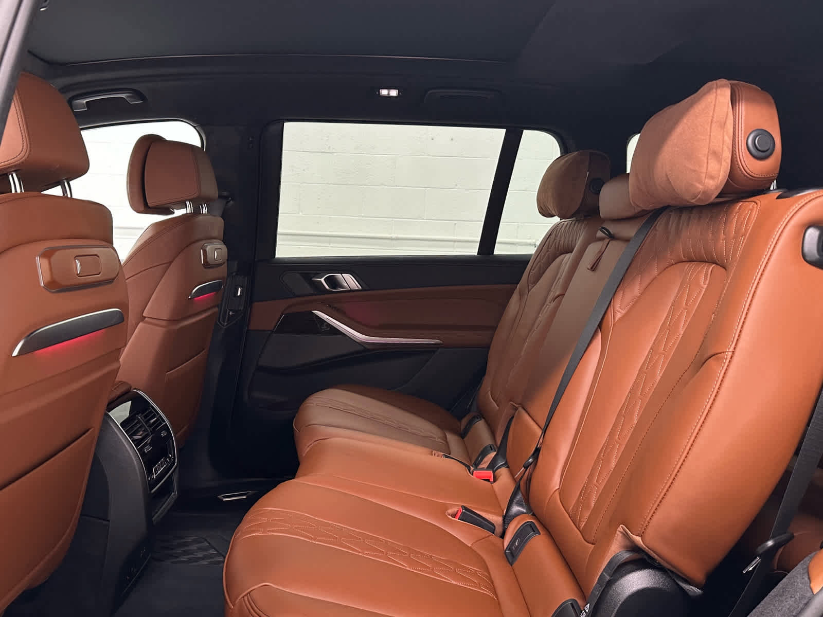 Used 2026 BMW X7 M60i image 15