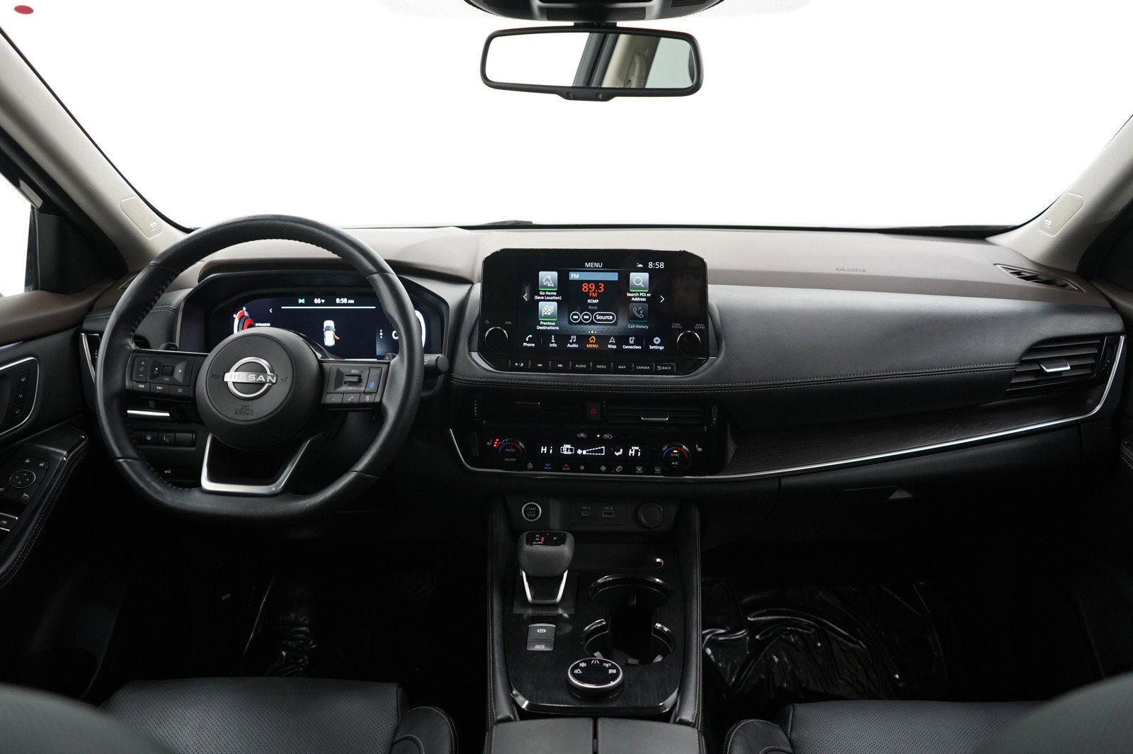 Used 2022 Nissan Rogue Platinum image 13