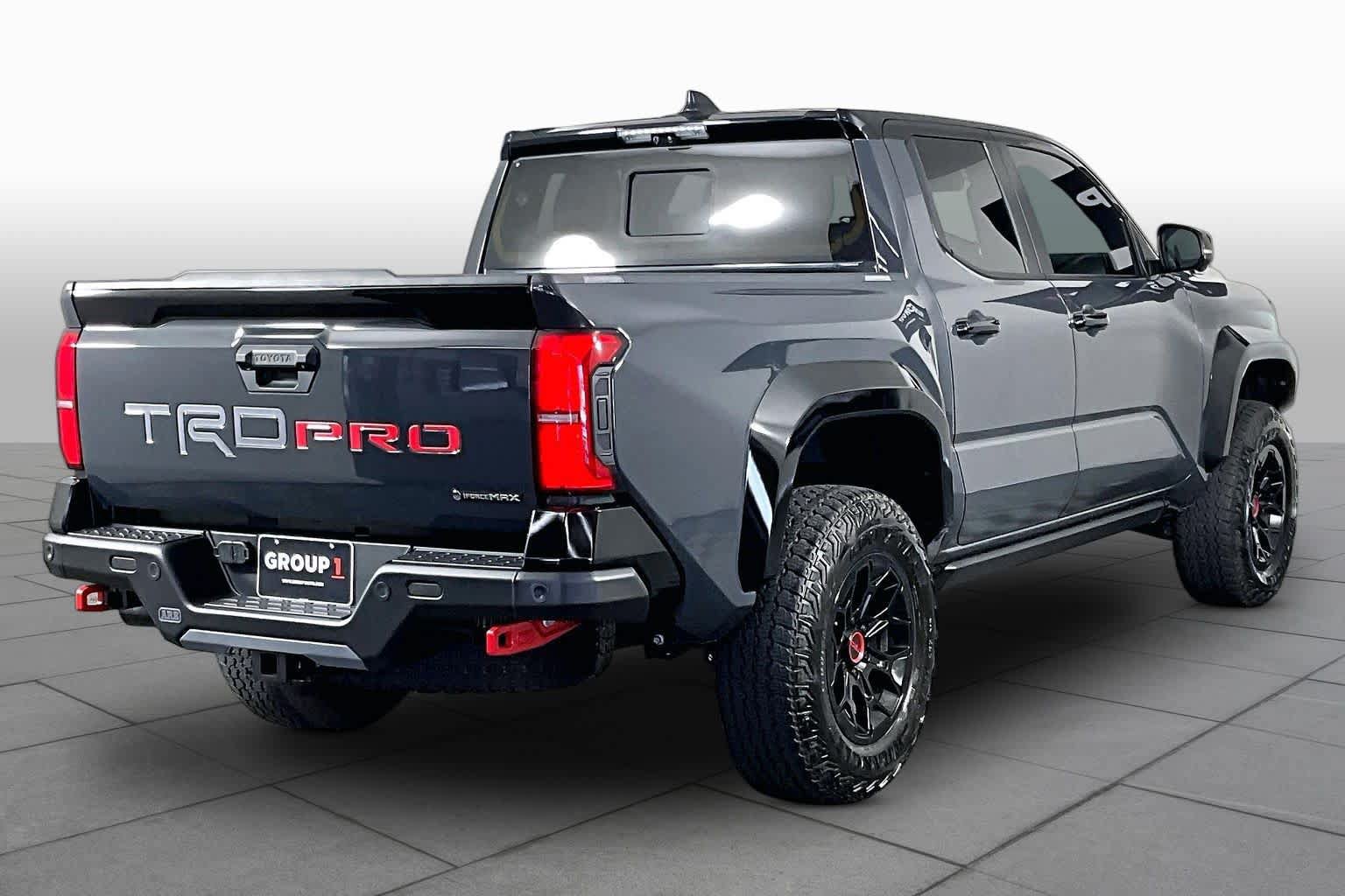 Used 2025 Toyota Tacoma TRD Pro AWD/4WD image 13