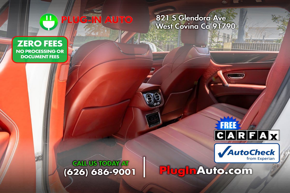 Used 2018 Bentley Bentayga AWD/4WD image 11