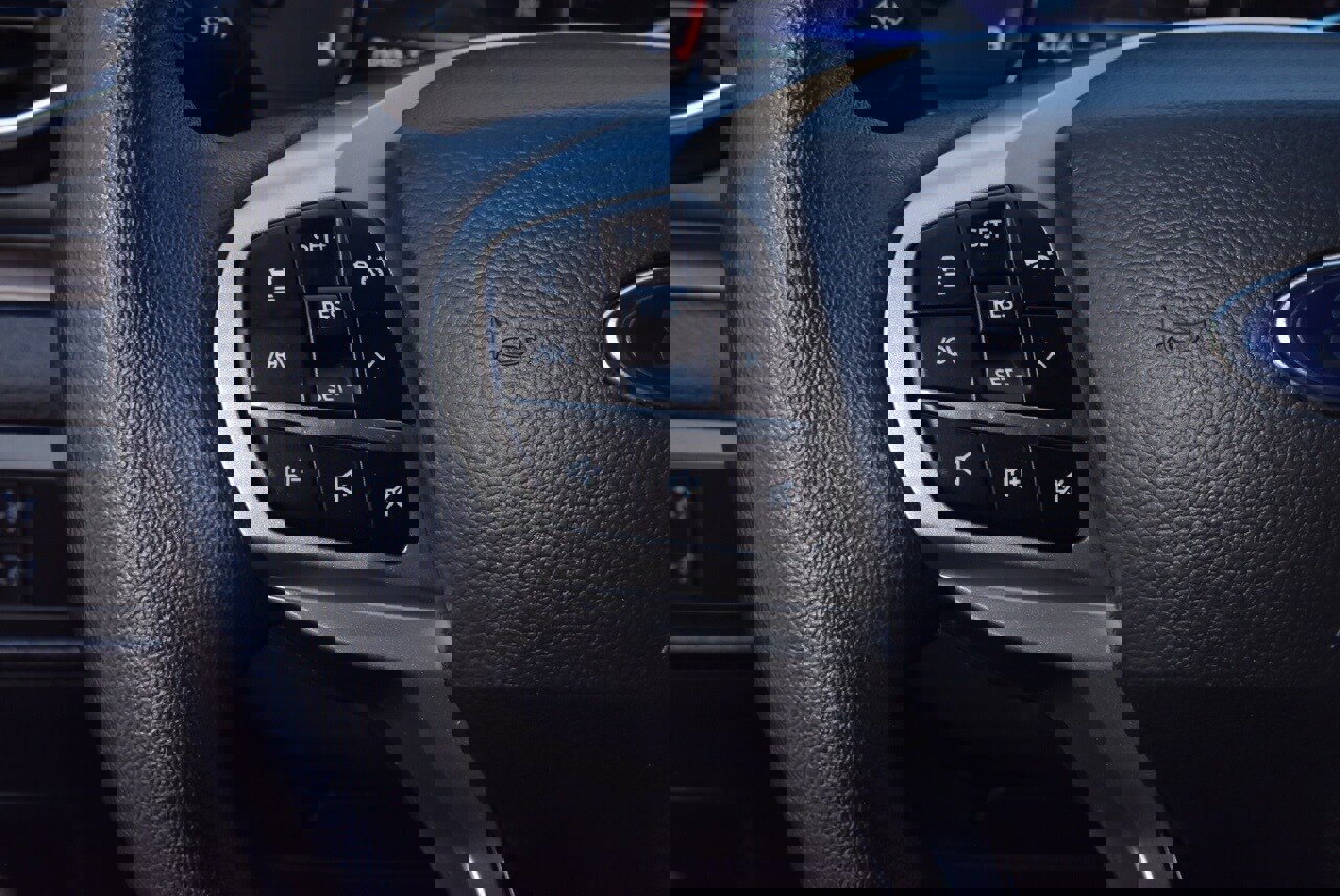 Used 2021 Ford Explorer Limited w/ Equipment Group 301A image 25