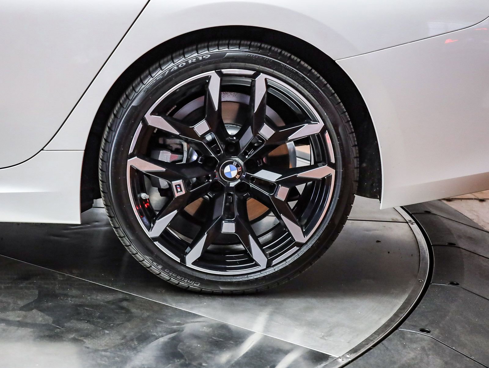 Used 2026 BMW 330i Sedan image 11