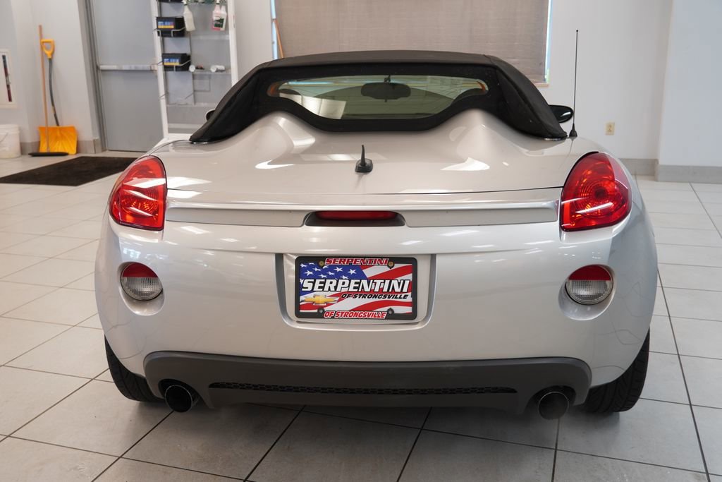 Used 2008 Pontiac Solstice GXP w/ Premium Package image 8