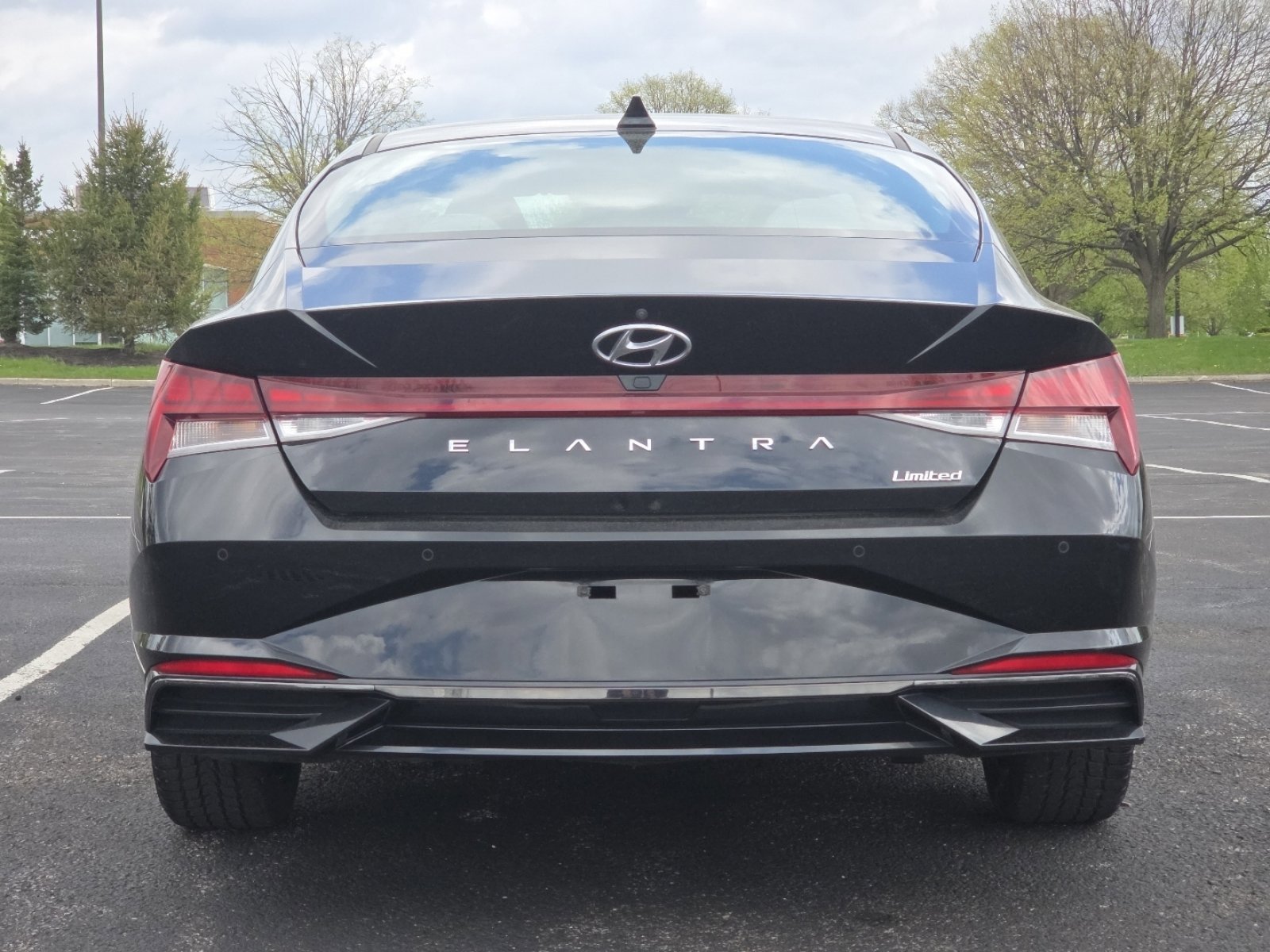 Used 2021 Hyundai Elantra Limited image 20