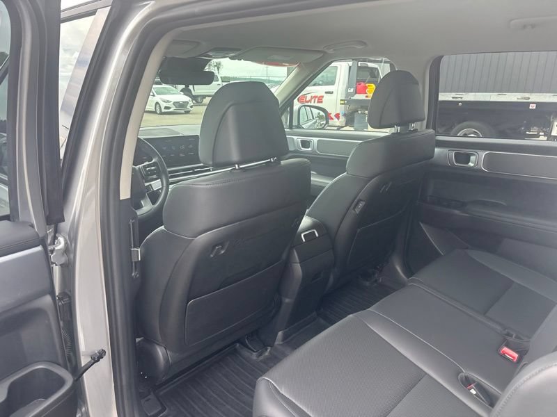 Used 2024 Hyundai Santa Fe SEL FWD image 17
