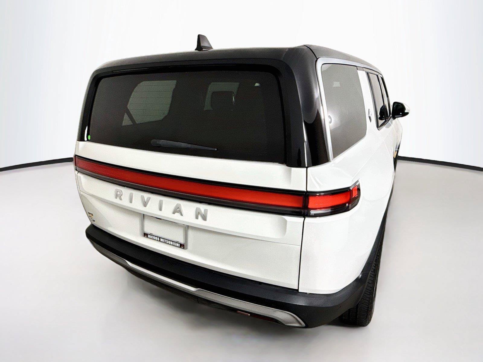 Used 2023 Rivian R1S Adventure Quad AWD/4WD image 5