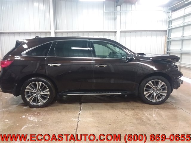 Used 2017 Acura MDX SH-AWD w/ Technology Package image 3