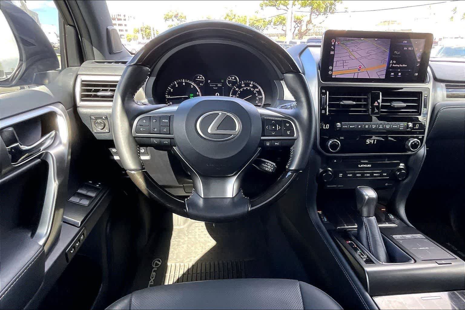Used 2023 Lexus GX 460 Premium AWD/4WD image 14