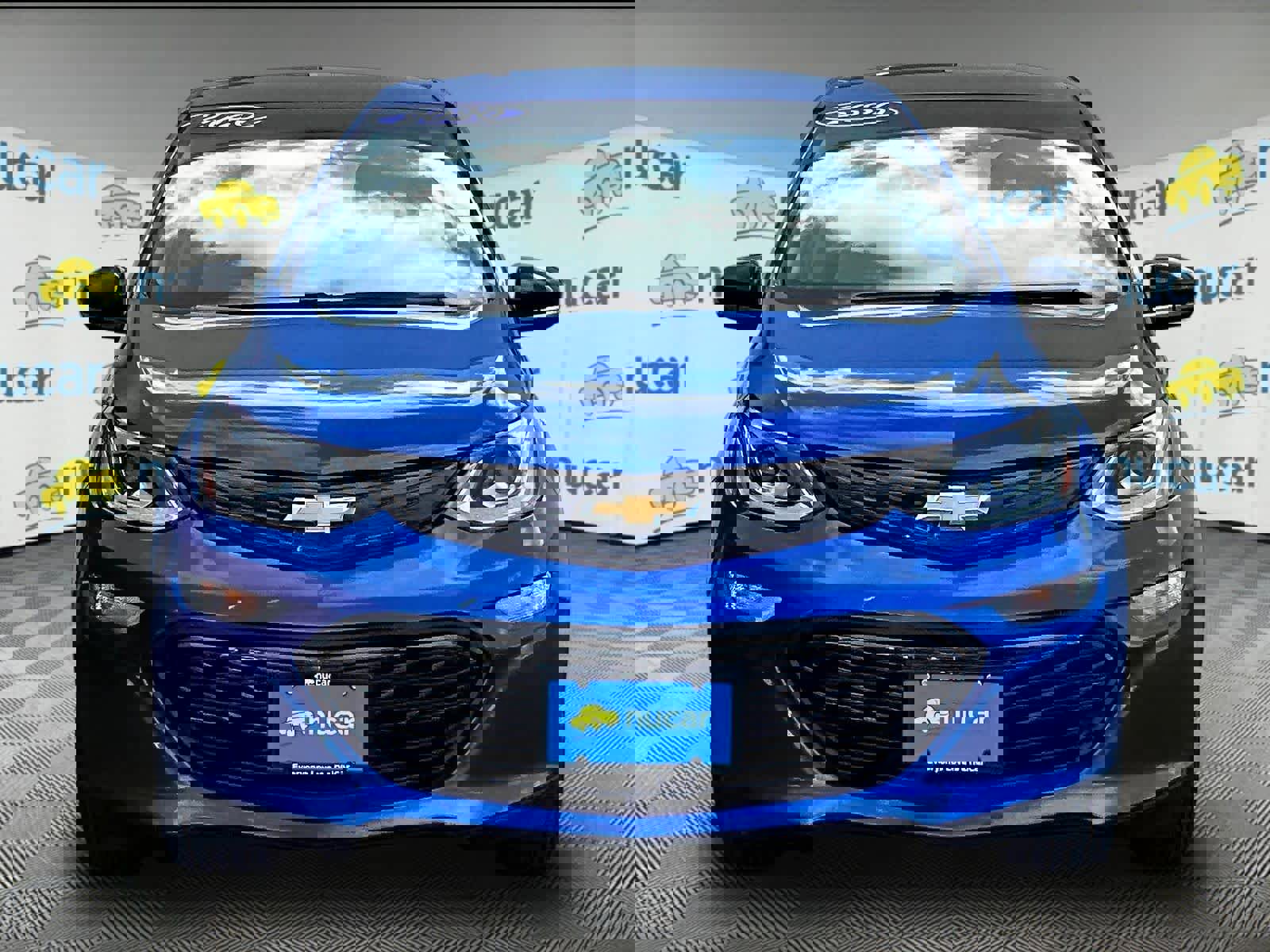 Used 2020 Chevrolet Bolt LT image 2