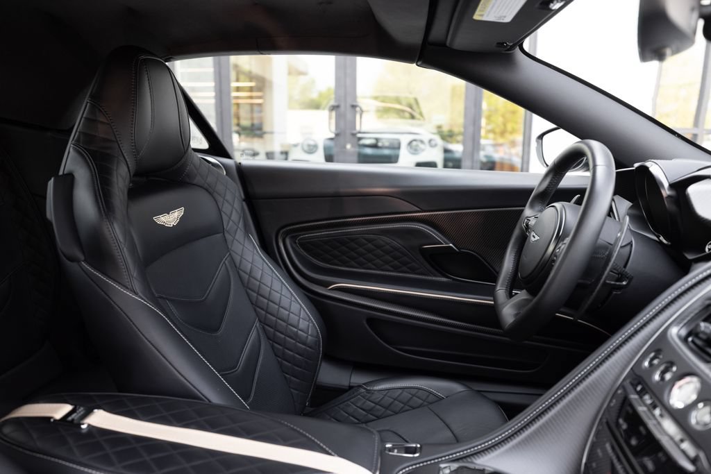 Used 2023 Aston Martin DBS Superleggera Volante RWD image 27