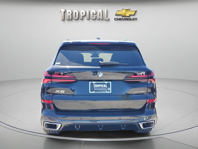 Used 2026 BMW X5 sDrive40i w/ M Sport Package image 5