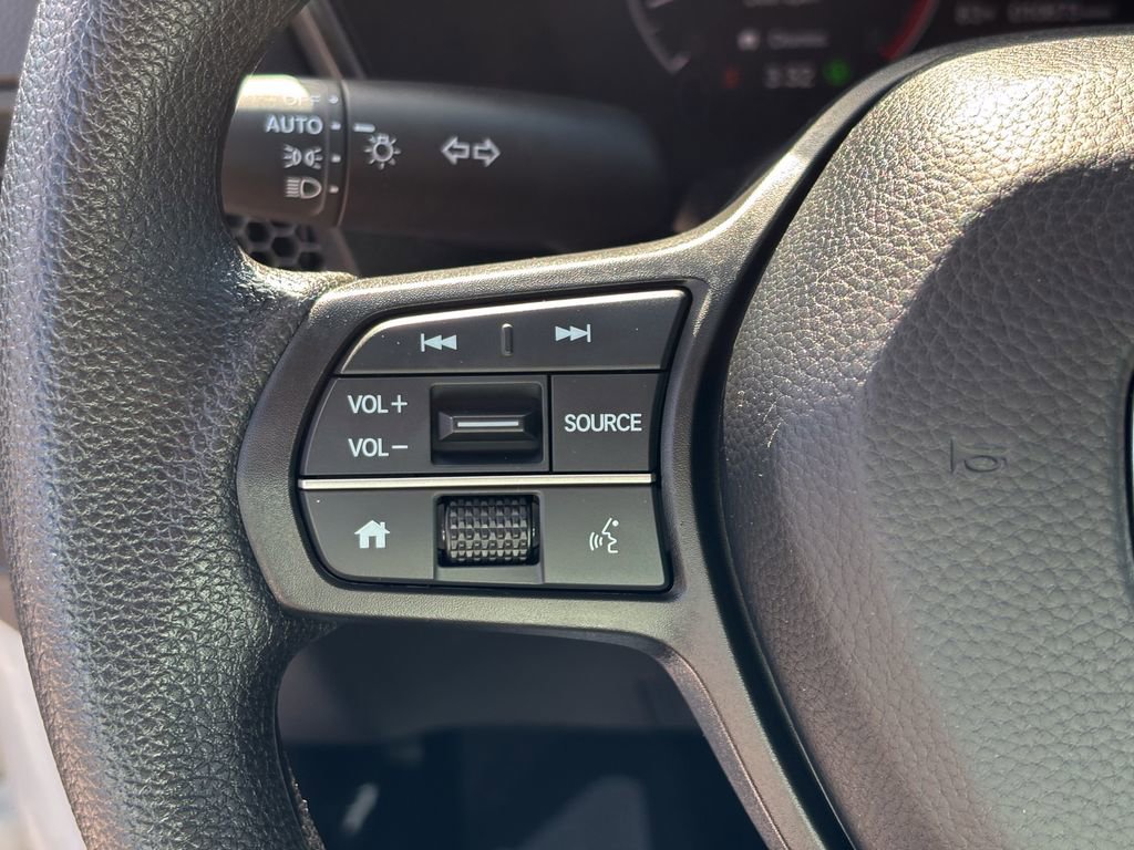 Used 2023 Honda CR-V EX image 23