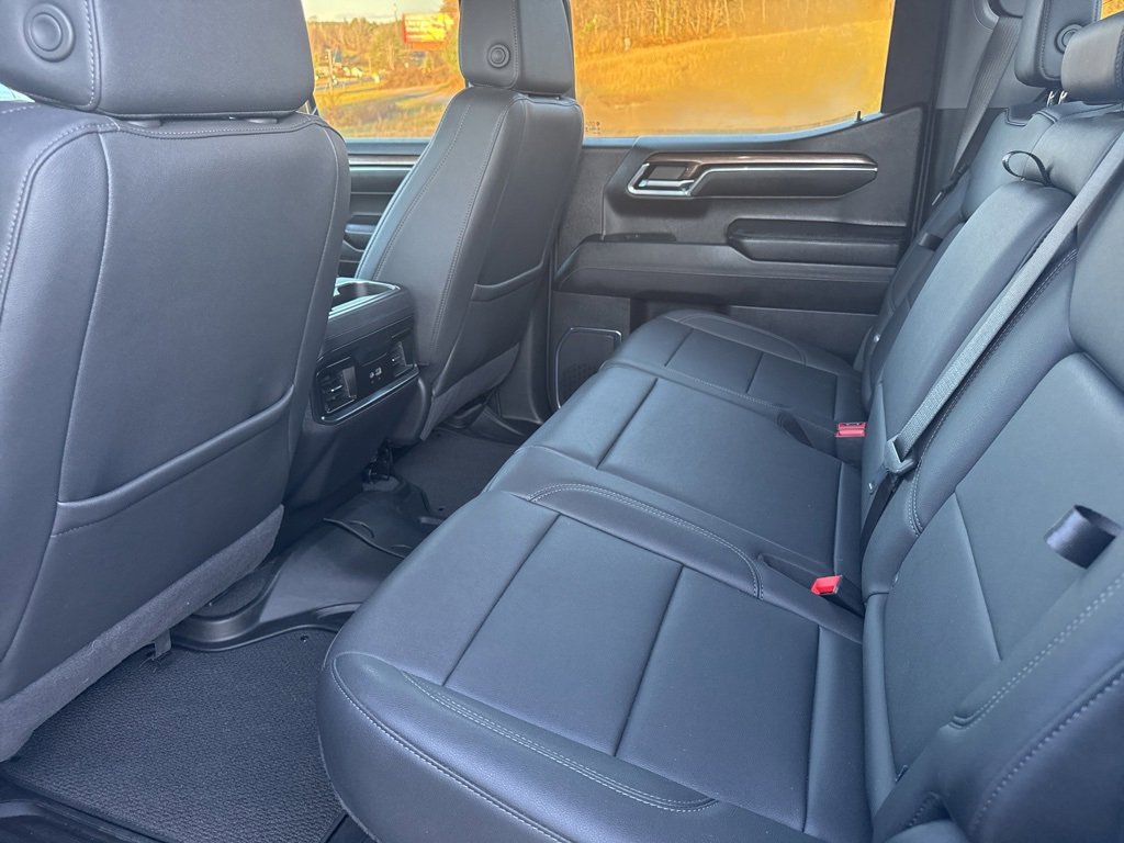 Used 2024 Chevrolet Silverado 1500 LT Trail Boss w/ Convenience Package II image 14