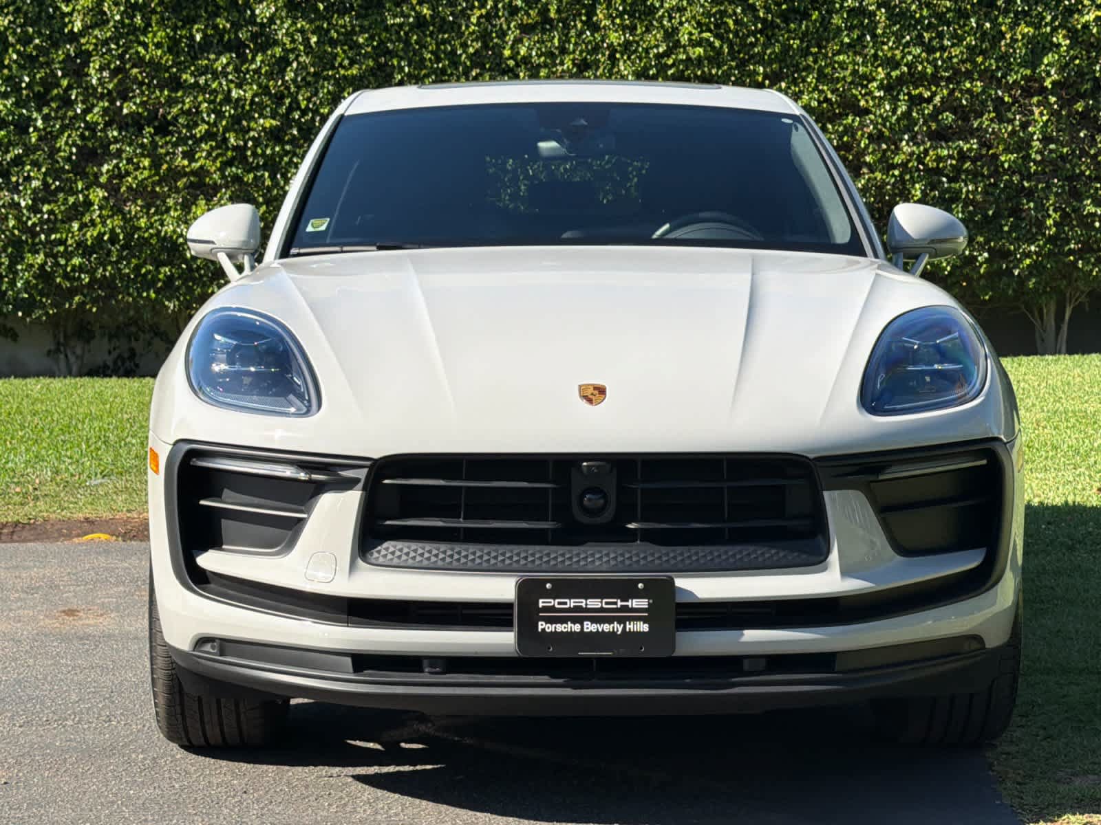 New 2026 Porsche Macan AWD/4WD image 11