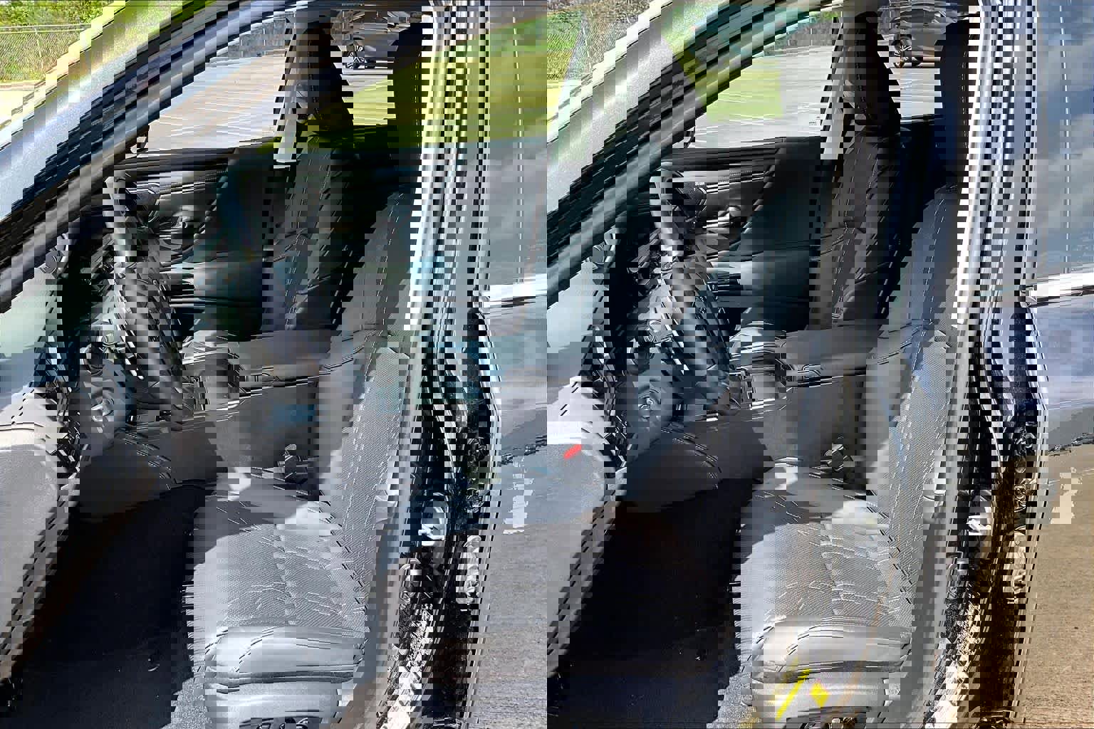 Used 2023 Lexus ES 350 Ultra Luxury w/ Accessory Package (Z2) FWD image 8