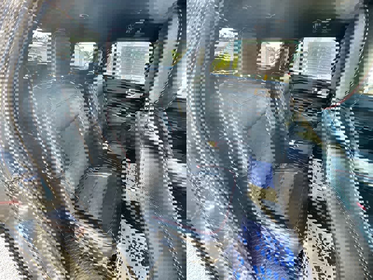 Used 2023 Ford Explorer ST-Line w/ Class IV Trailer Tow Package image 27