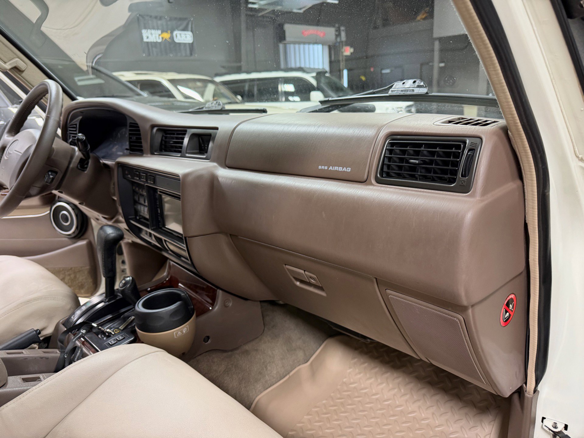 Used 1996 Lexus LX 450 4WD image 25