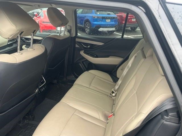 Used 2022 Subaru Outback Limited AWD/4WD image 17