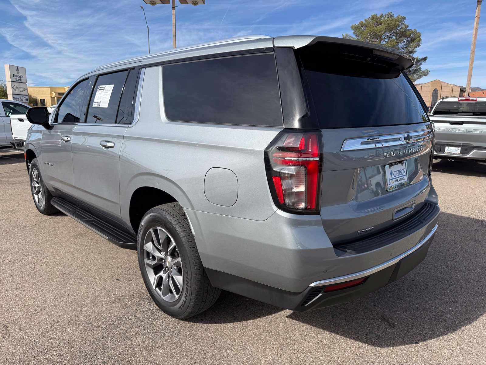 Used 2024 Chevrolet Suburban LS w/ Driver Alert Package RWD image 10