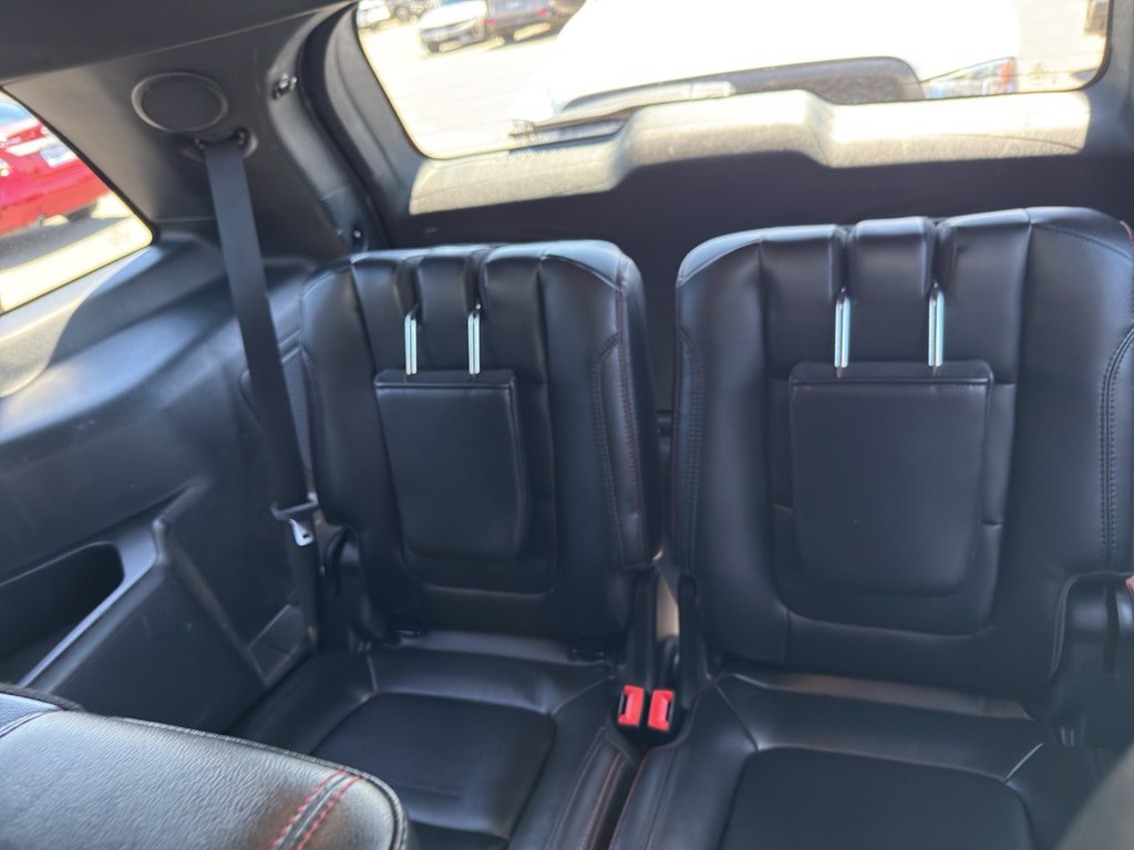 Used 2019 Ford Explorer Sport w/ Equipment Group 401A AWD/4WD image 17