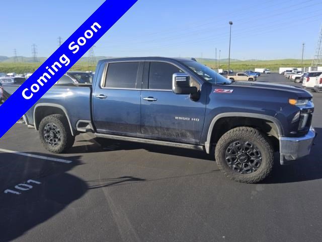 Used 2022 Chevrolet Silverado 2500 LTZ w/ LTZ Plus Package AWD/4WD image 9