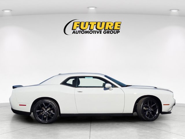 Used 2021 Dodge Challenger SXT w/ Blacktop Package RWD image 3