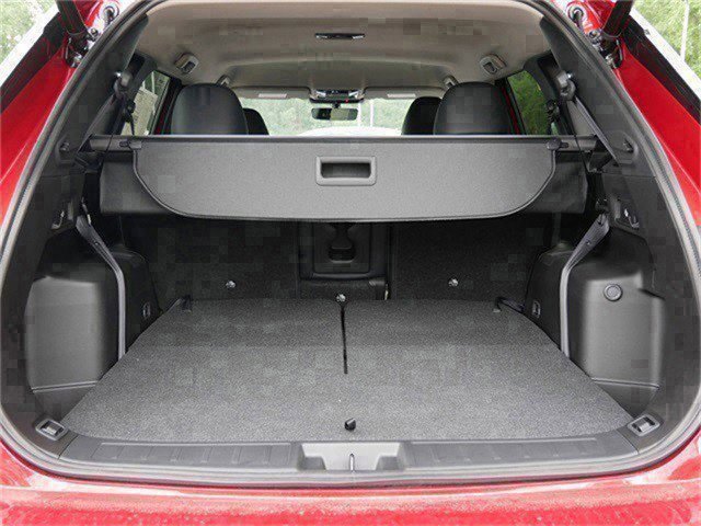 New 2025 Mitsubishi Outlander SE image 6