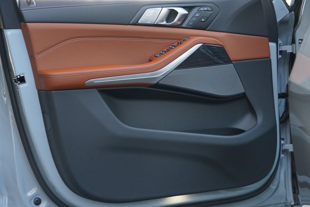 New 2027 BMW X7 xDrive40i AWD/4WD image 12