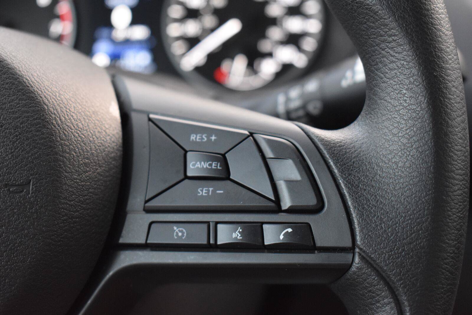 Used 2025 Nissan Sentra S FWD image 28