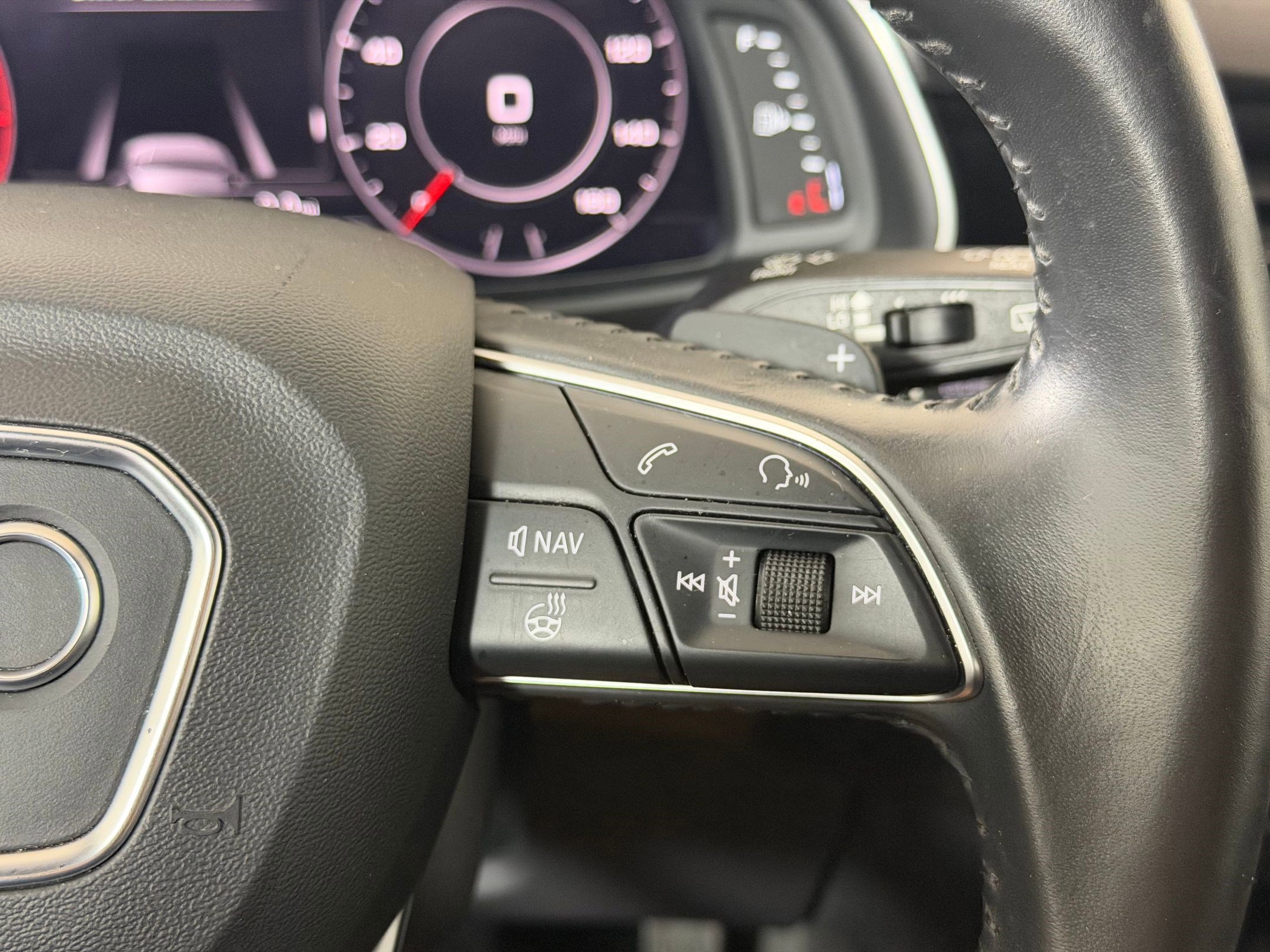 Used 2019 Audi Q7 3.0T Prestige w/ Prestige Package AWD/4WD image 30