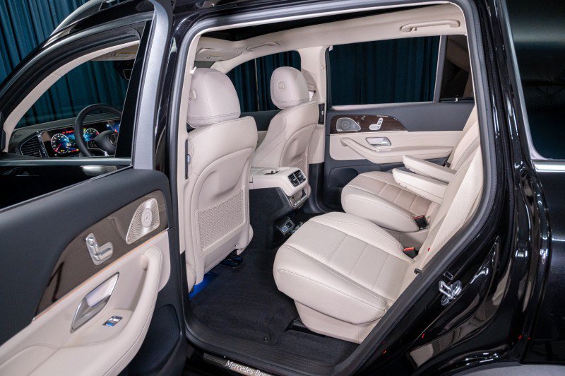 Certified 2026 Mercedes-Benz GLS 450 4MATIC image 15