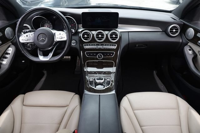 Used 2019 Mercedes-Benz C 300 Sedan image 2
