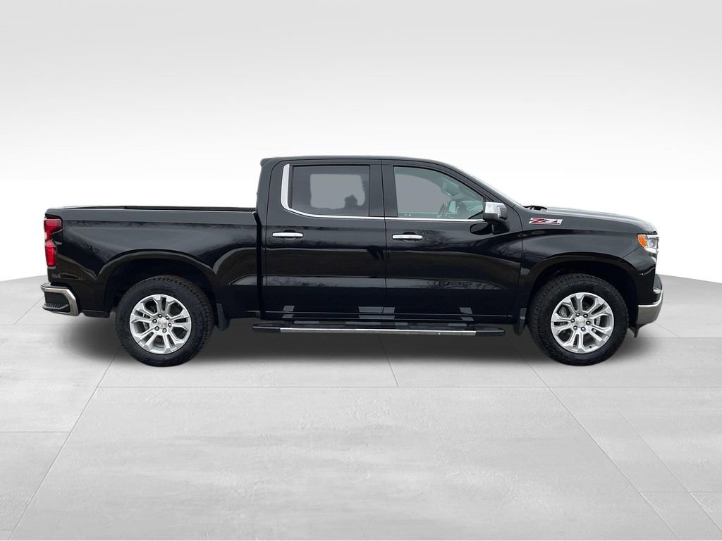 Used 2022 Chevrolet Silverado 1500 LTZ image 29