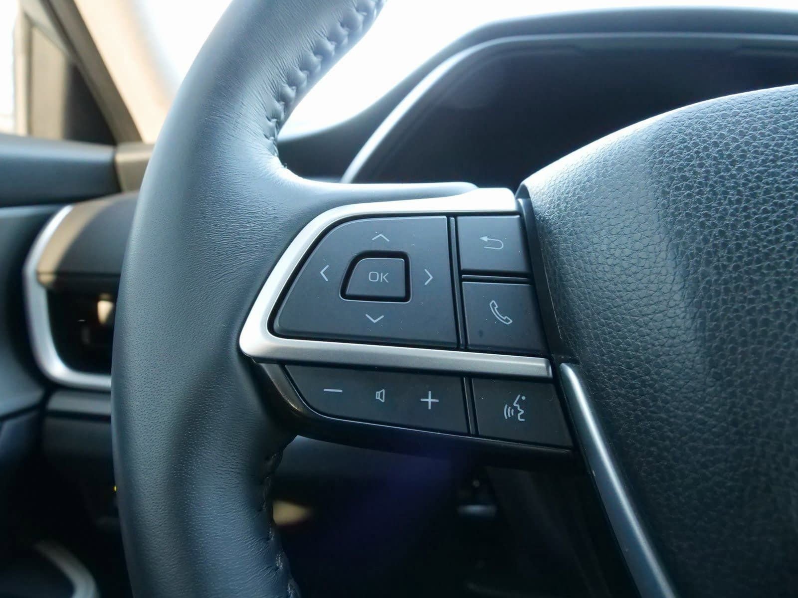 Used 2025 Toyota Grand Highlander AWD image 24