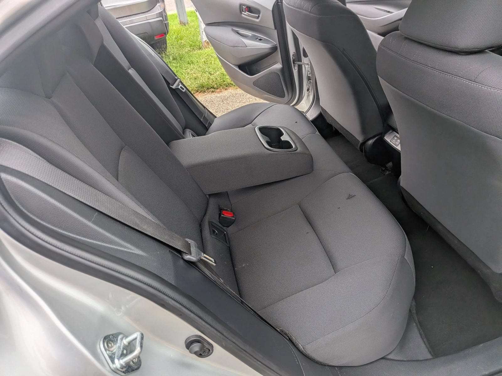 Used 2023 Toyota Corolla LE FWD image 24