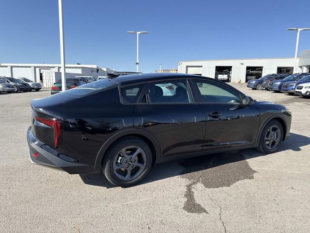 New 2026 Kia K4 image 2