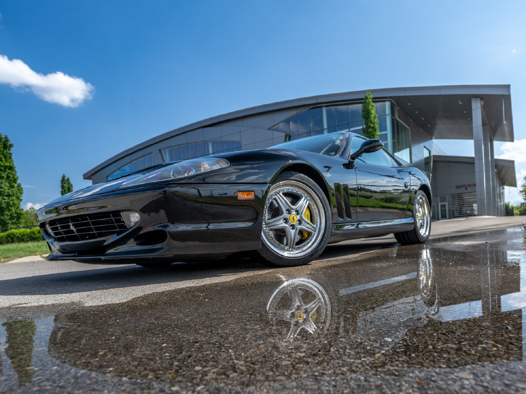 Used 2000 Ferrari 550 Maranello Coupe RWD image 40