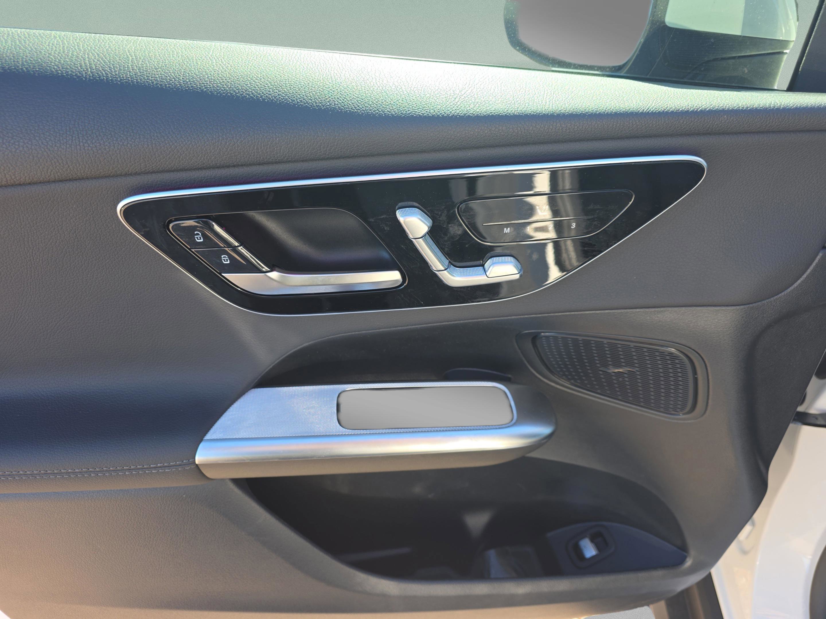 Certified 2026 Mercedes-Benz GLC 300 image 17