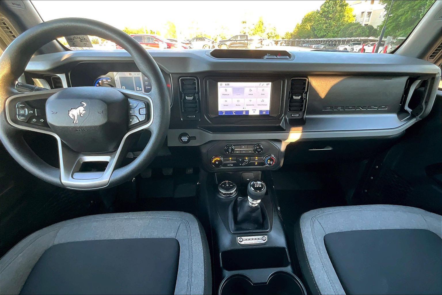 Used 2022 Ford Bronco 2-Door AWD/4WD image 13