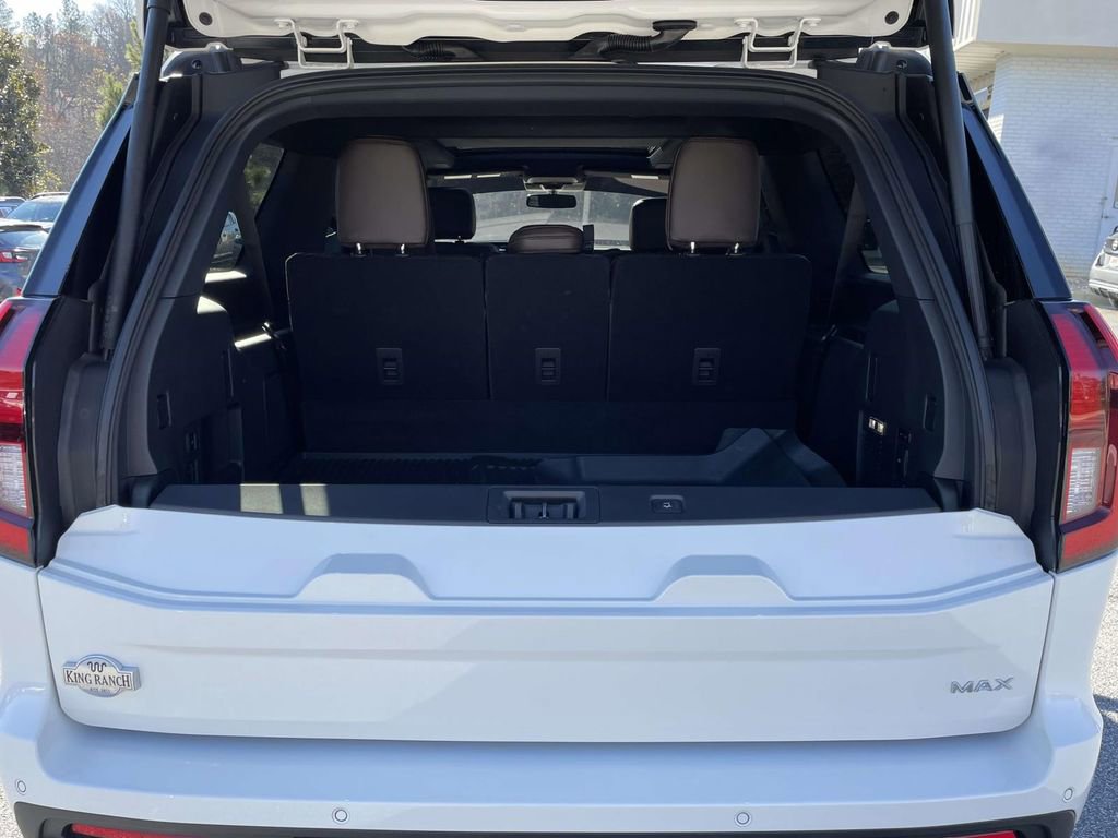 Used 2025 Ford Expedition Max King Ranch image 10