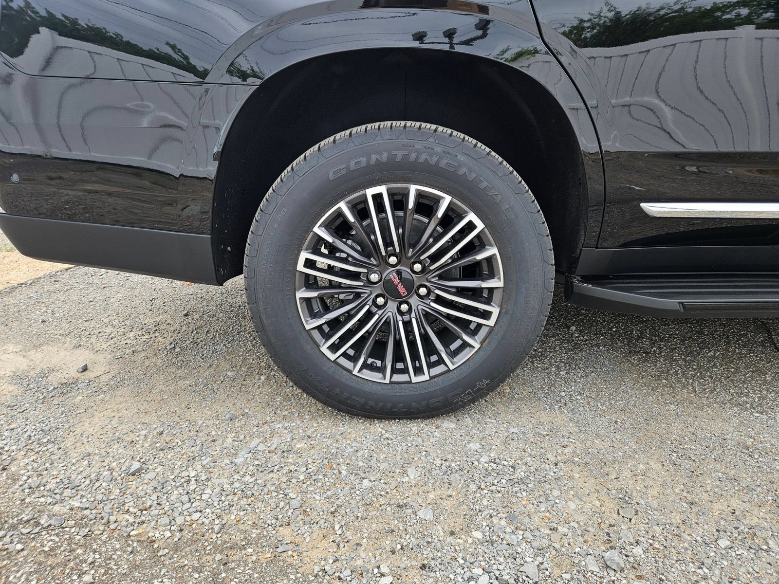 New 2026 GMC Yukon Elevation AWD/4WD image 31