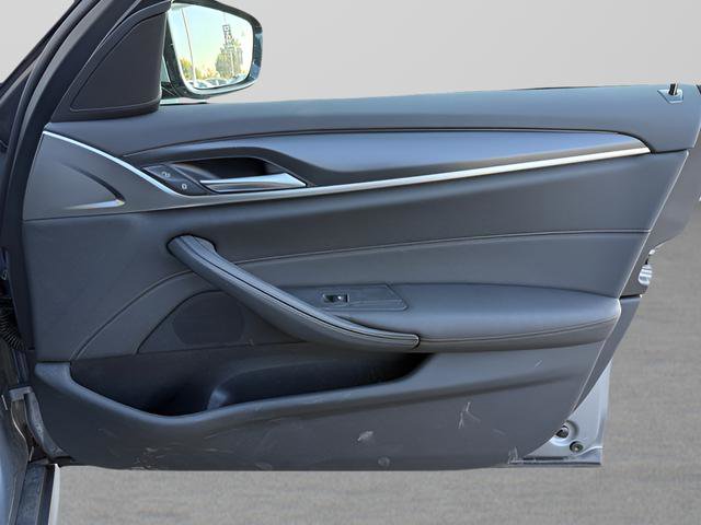 Used 2023 BMW 530i w/ M Sport Package image 31