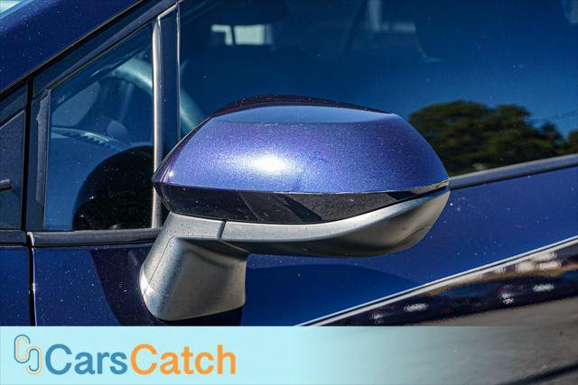Used 2025 Toyota Corolla LE FWD image 17