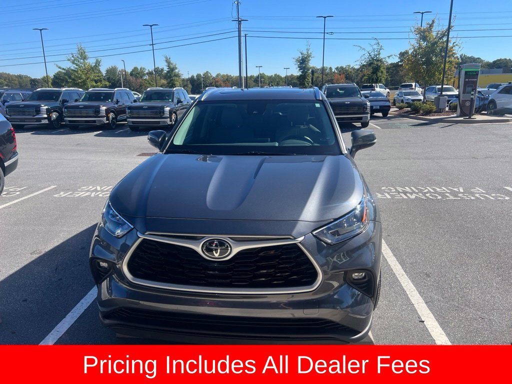 Used 2020 Toyota Highlander XLE